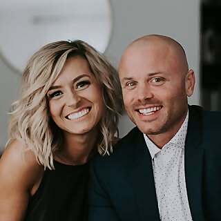 Justin & Abi Stumvoll