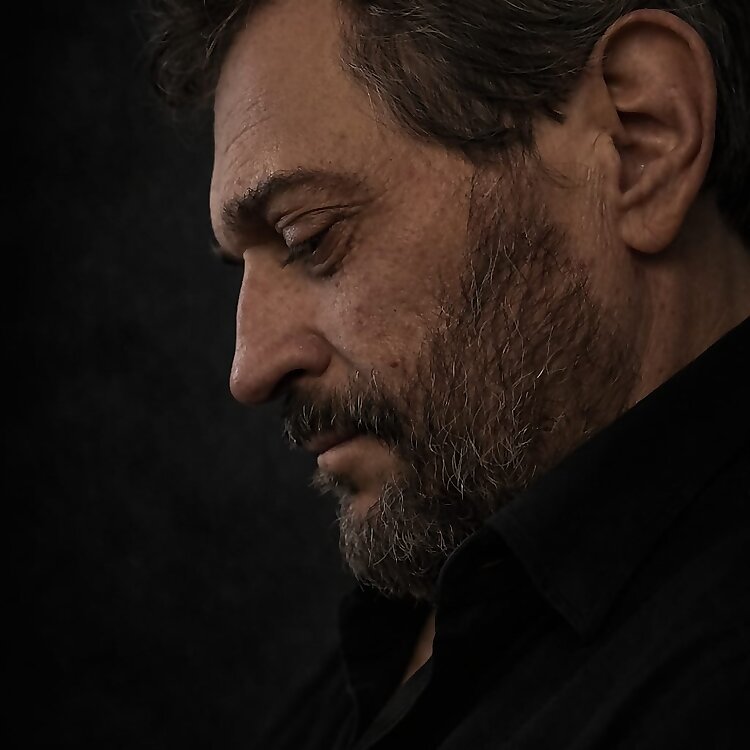 Dean Anthony Gratton