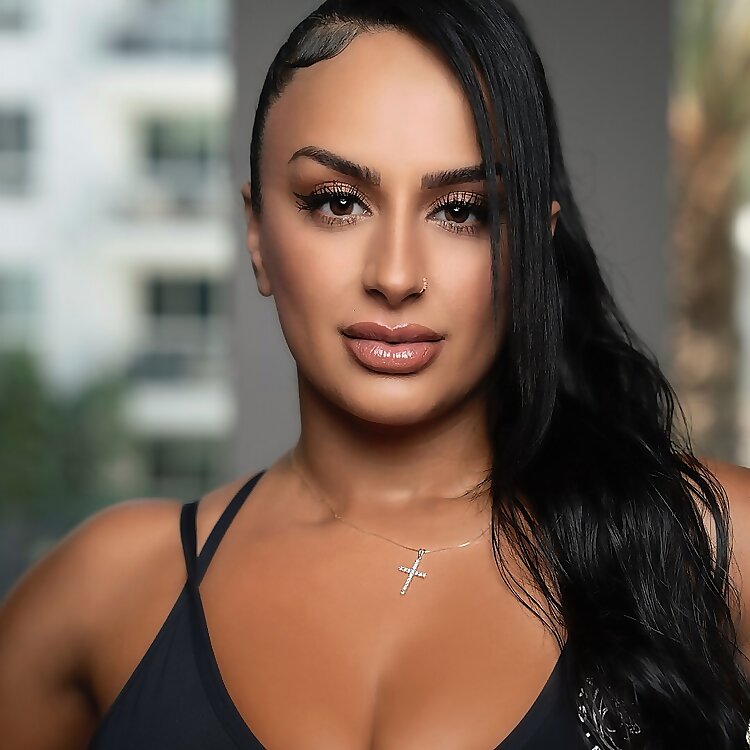 Nicole Arjomand