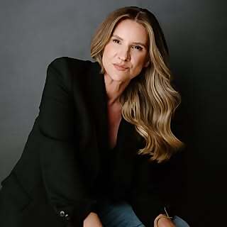 Angie Warren