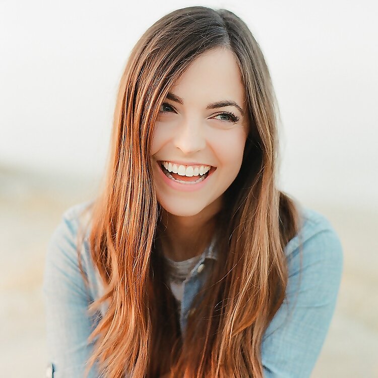 Ali Williamson