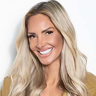 Lori Harder 