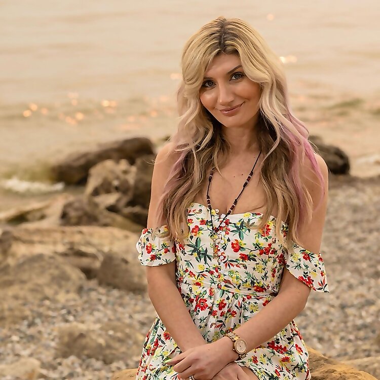 Sara Ashley Murray