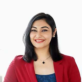 Dr Sapnna Vaderra