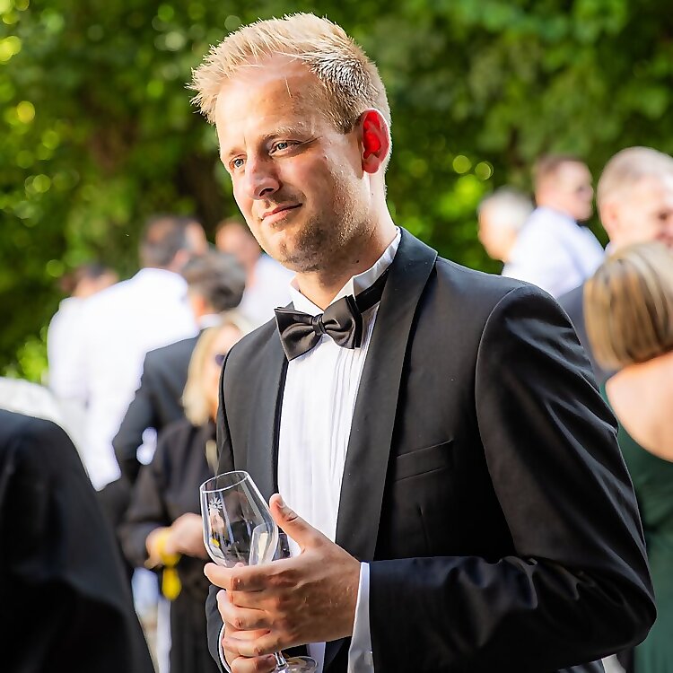 Discover Champagne
