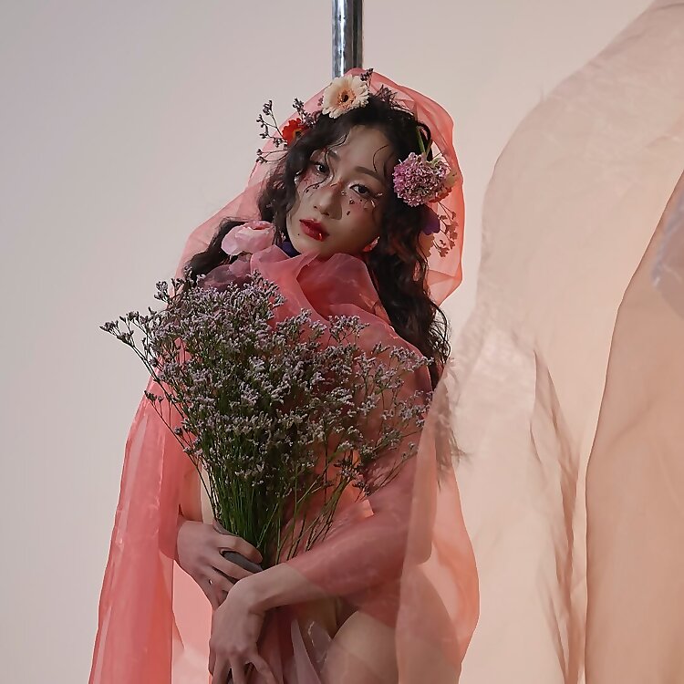 Suen Lee