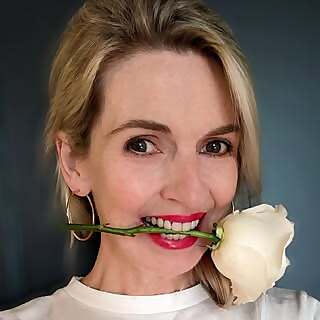Jennifer Donnelly