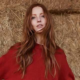 Elle Dowling