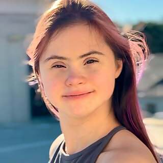 Anya Litvinova