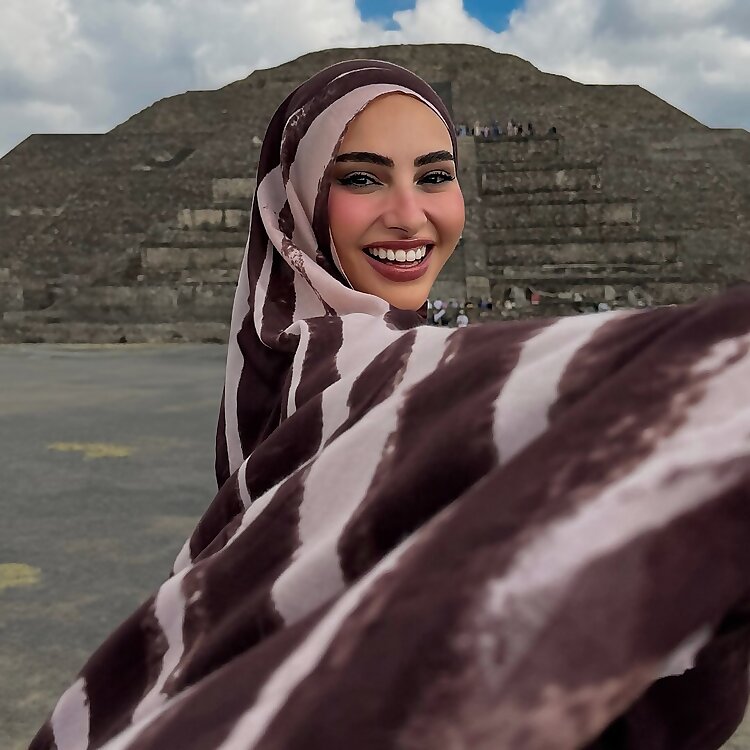 Farrah Al-Aidi