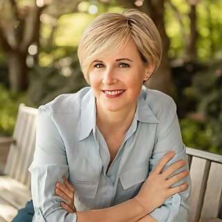 Kelly Bartlett