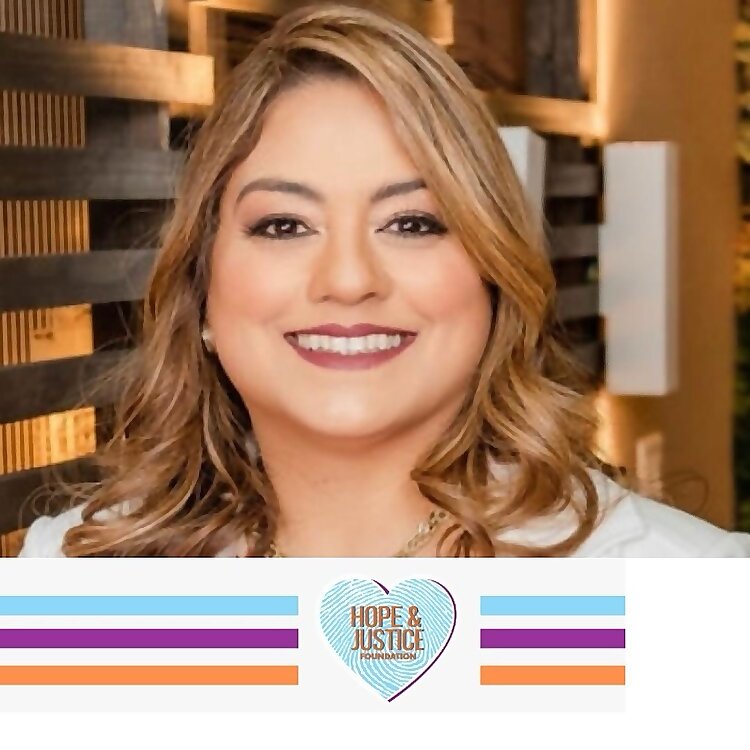 Anna Paula Moreira Alves-Lazaro