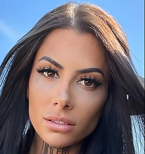 Top 100 OnlyFans Influencers in 2025 (OnlyFans Models)