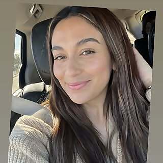 Vivi Mccoy