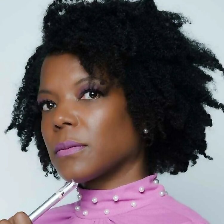 Tasheika Bowen 