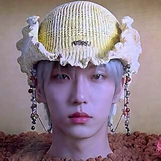Eum HJ