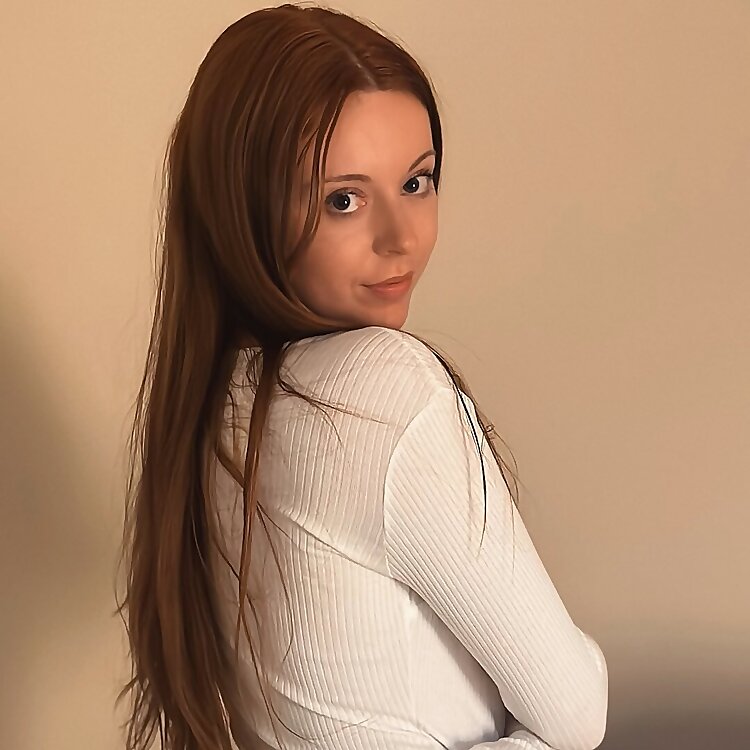 Nadia Fox