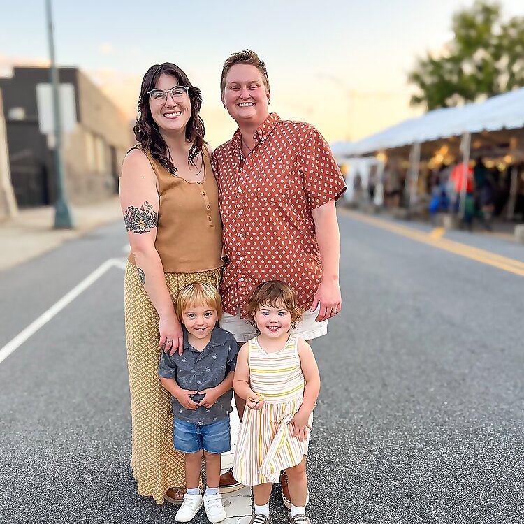 Sarah & Cindy Metzger