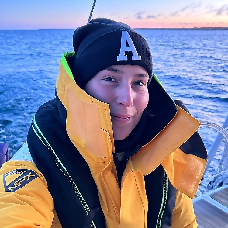 Hannah Sailing
