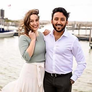 Arya & Carly 