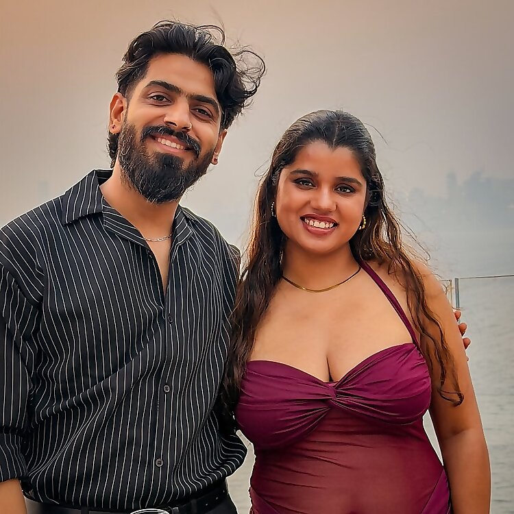 Vijaya & Paresh 
