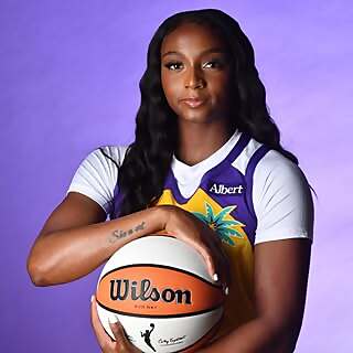 Ta’niya Latson