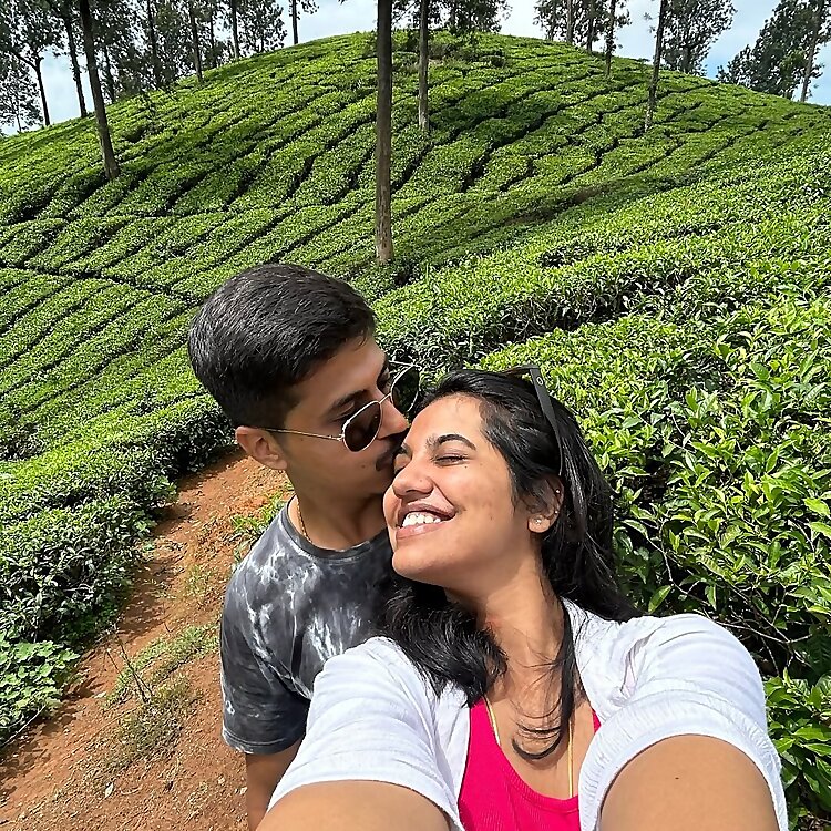 Abirami & Hari 