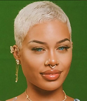 Jasamine Banks