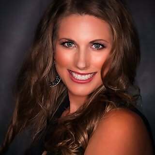 Deanne Gustafson
