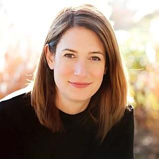 Gillian Flynn
