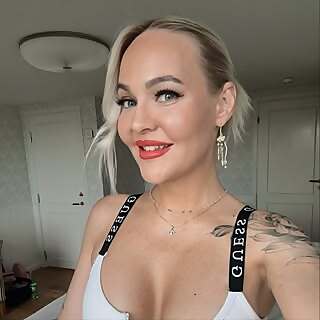 Ester Rose