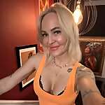 Ester Rose
