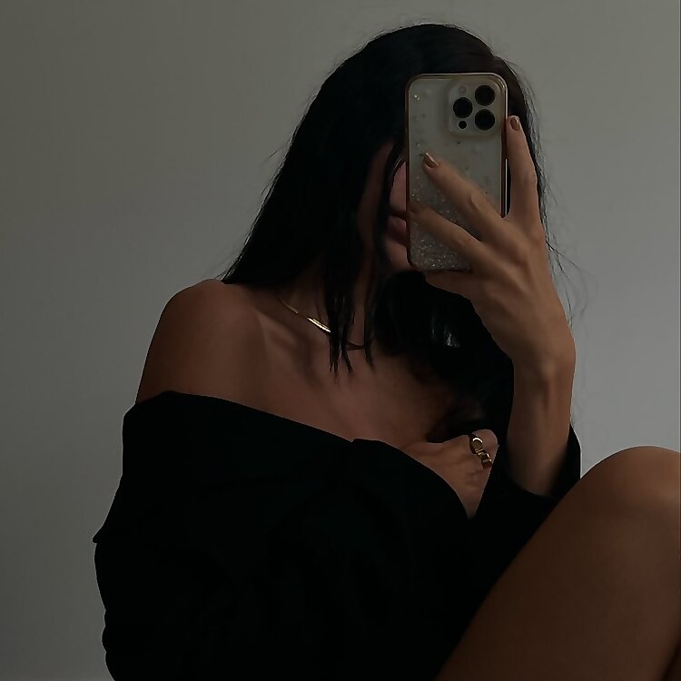 Tatiana M 