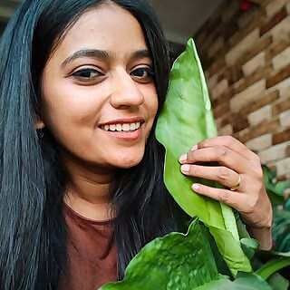 The Plant Girl