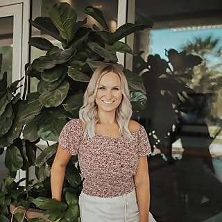 Lindsey Catherine