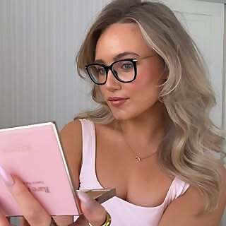 Áine Whitehead