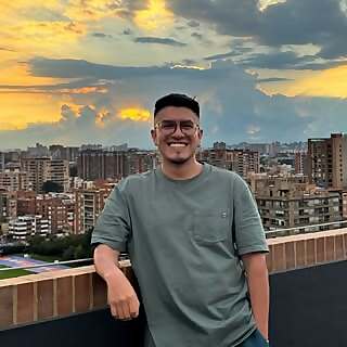 Daniel Torres 