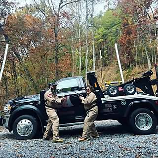 Everything Auto Towing 