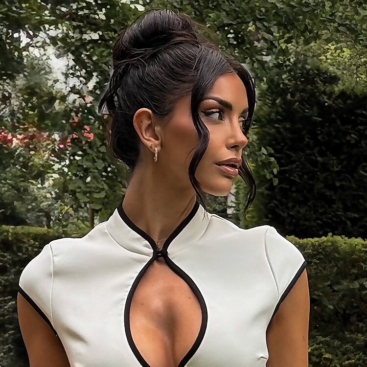Sarah 