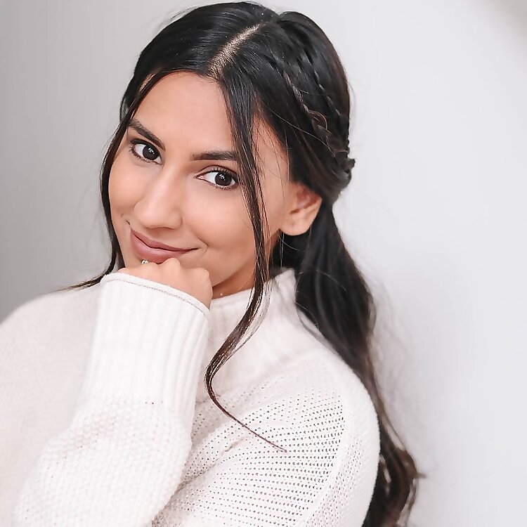 Sabrina Molu
