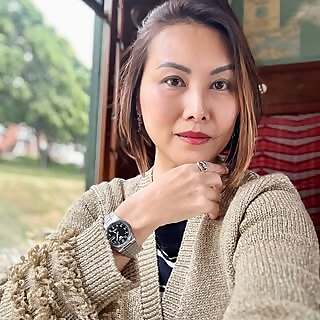 Deb Wong