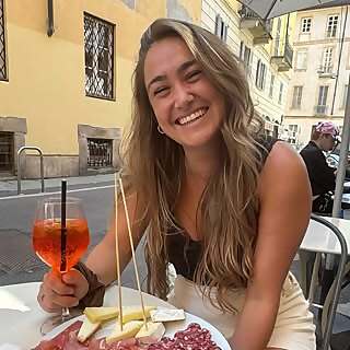 Manon van