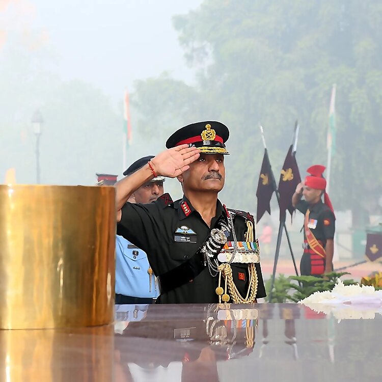 Lt Gen Satish Dua