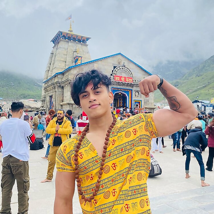 Aryan Kandari