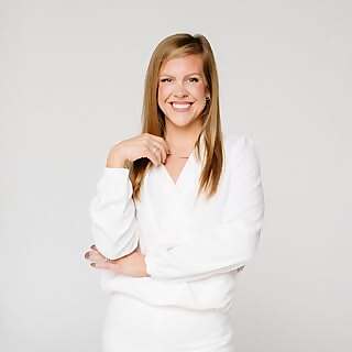 Callie Hughes McCombs