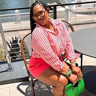 Ebony Hollis