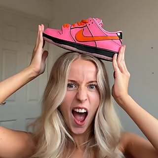 Snkrs Gurl