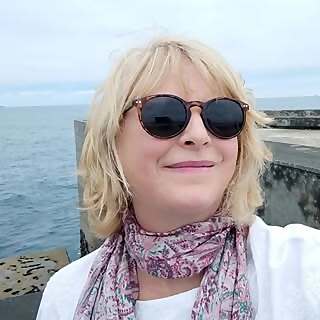 Maria Envuelve