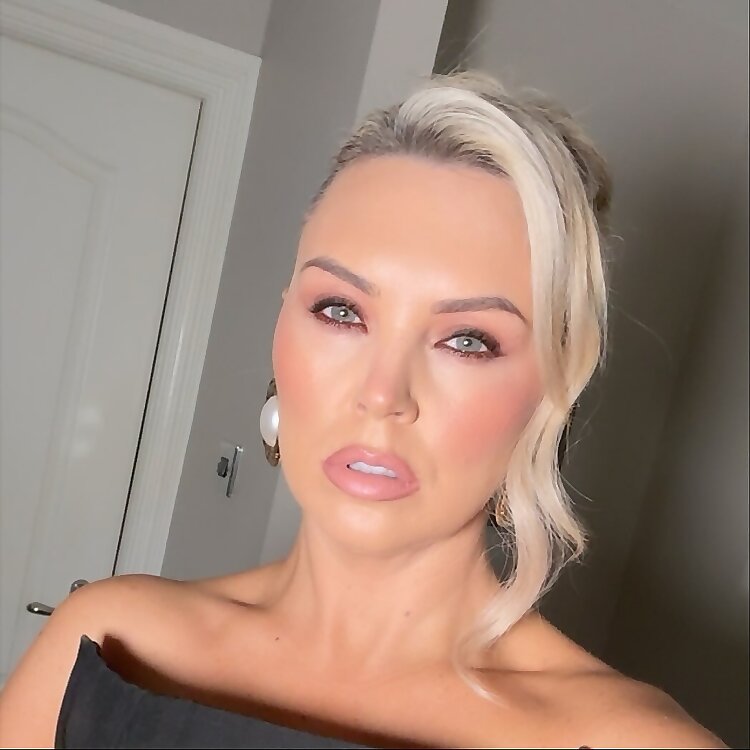 Julie