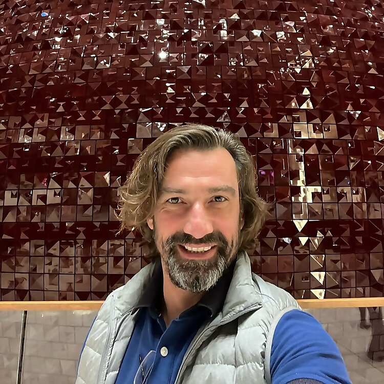 Gökhan Genc